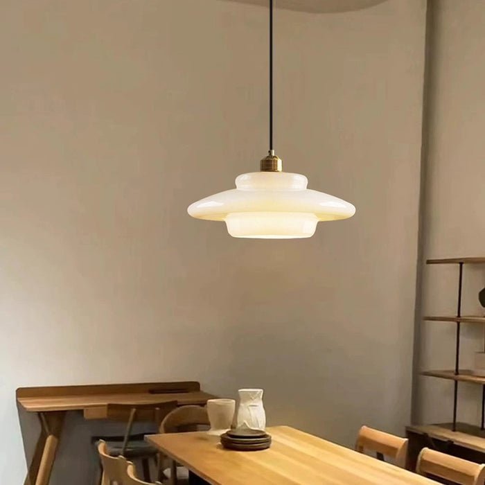 Przytulia Dom | Biała Szklana Lampa Wisząca E27 – Designerska Lampa Sufitowa Mid-Century