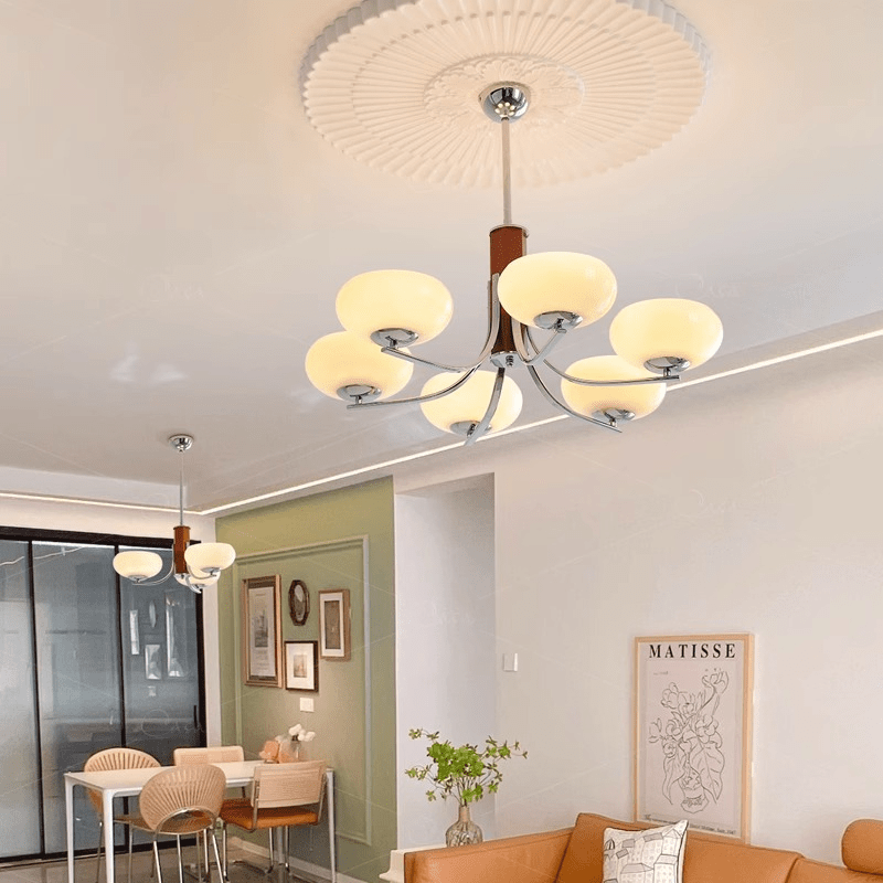 Przytulia Dom | Nowoczesny Żyrandol Sufitowy 3 lub 6 Punktów Światła – Designerska Lampa z Kulami Szklanymi E27