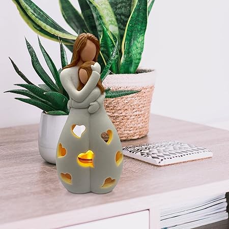 Przytulia Dom | Dekoracyjny Świecznik z Figurą Matki i Dziecka – Rzeźba na Świecę 22 cm