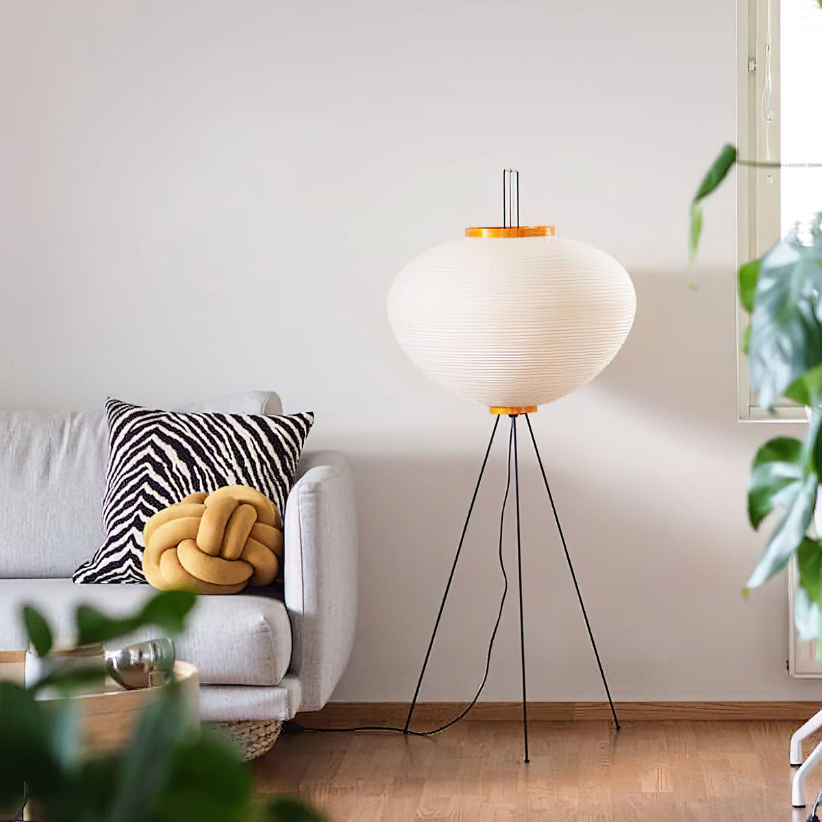 Przytulia Dom | Lampa Podłogowa z Papieru Ryżowego E27 – Designerska Lampa Stojąca Styl Japandi