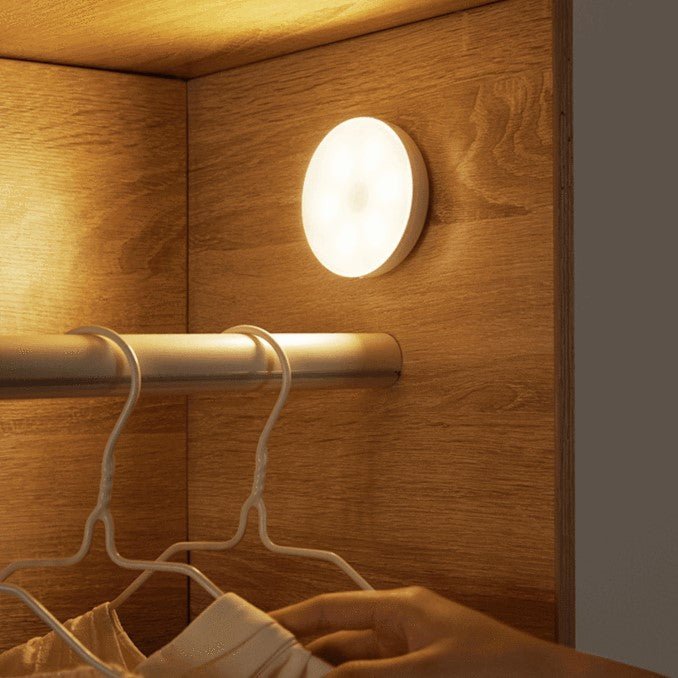 Przytulia Dom | Lampa LED z Czujnikiem Ruchu – Bezprzewodowa Lampka 8 cm USB/Baterie