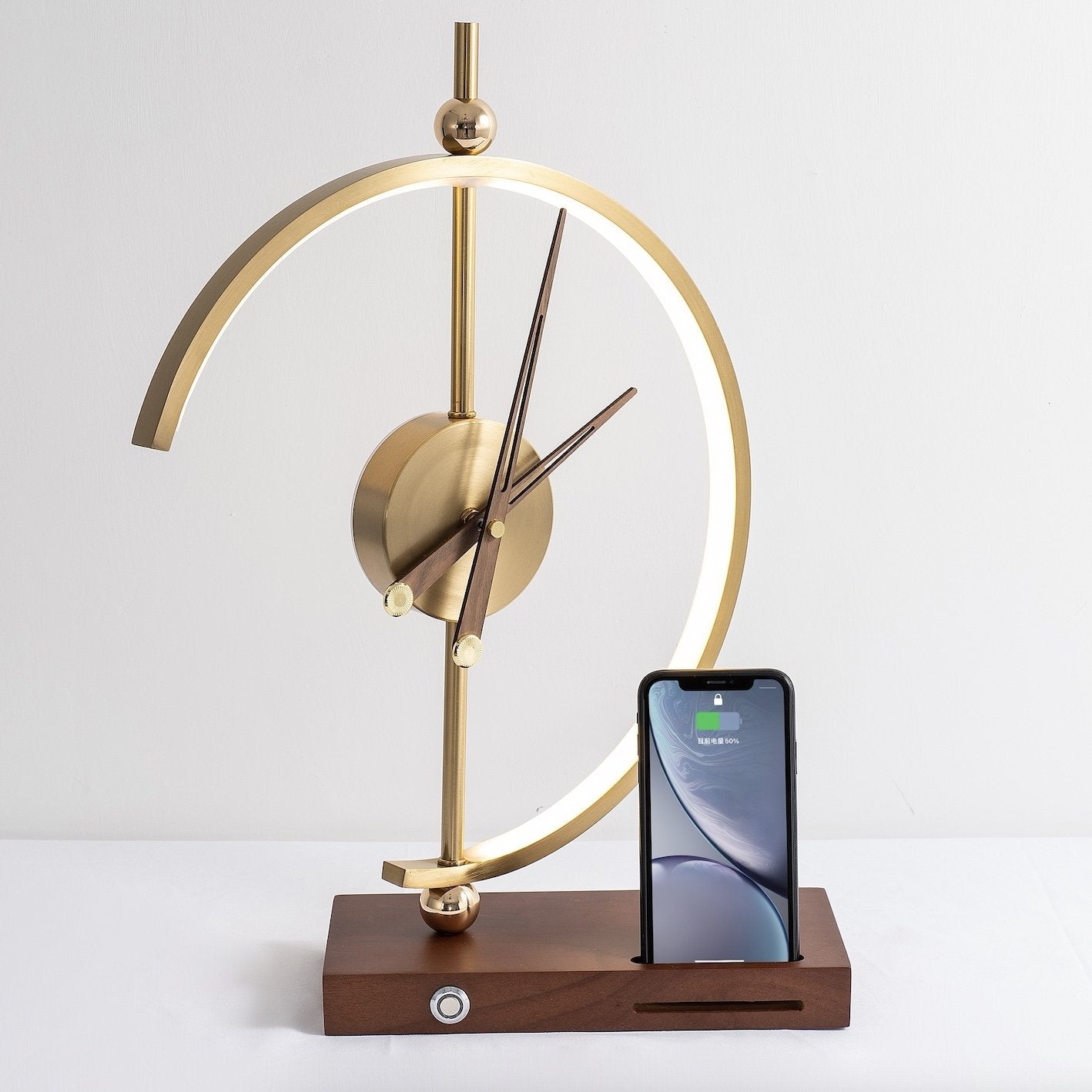 Przytulia Dom | Lampa LED z Zegarem i Ładowaniem Bezprzewodowym – Nowoczesny Design – Do Biura i Sypialni