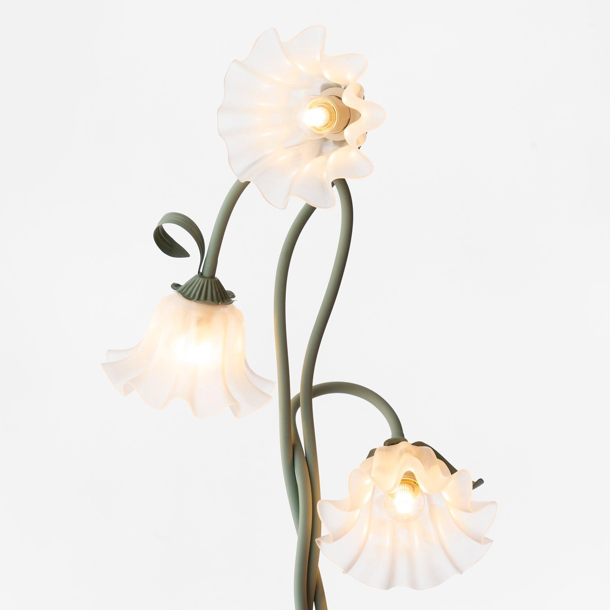 Przytulia Dom | Lampa Podłogowa LED E27 – Designerska Lampa Stojąca Kwiaty (2/3 Punkty)