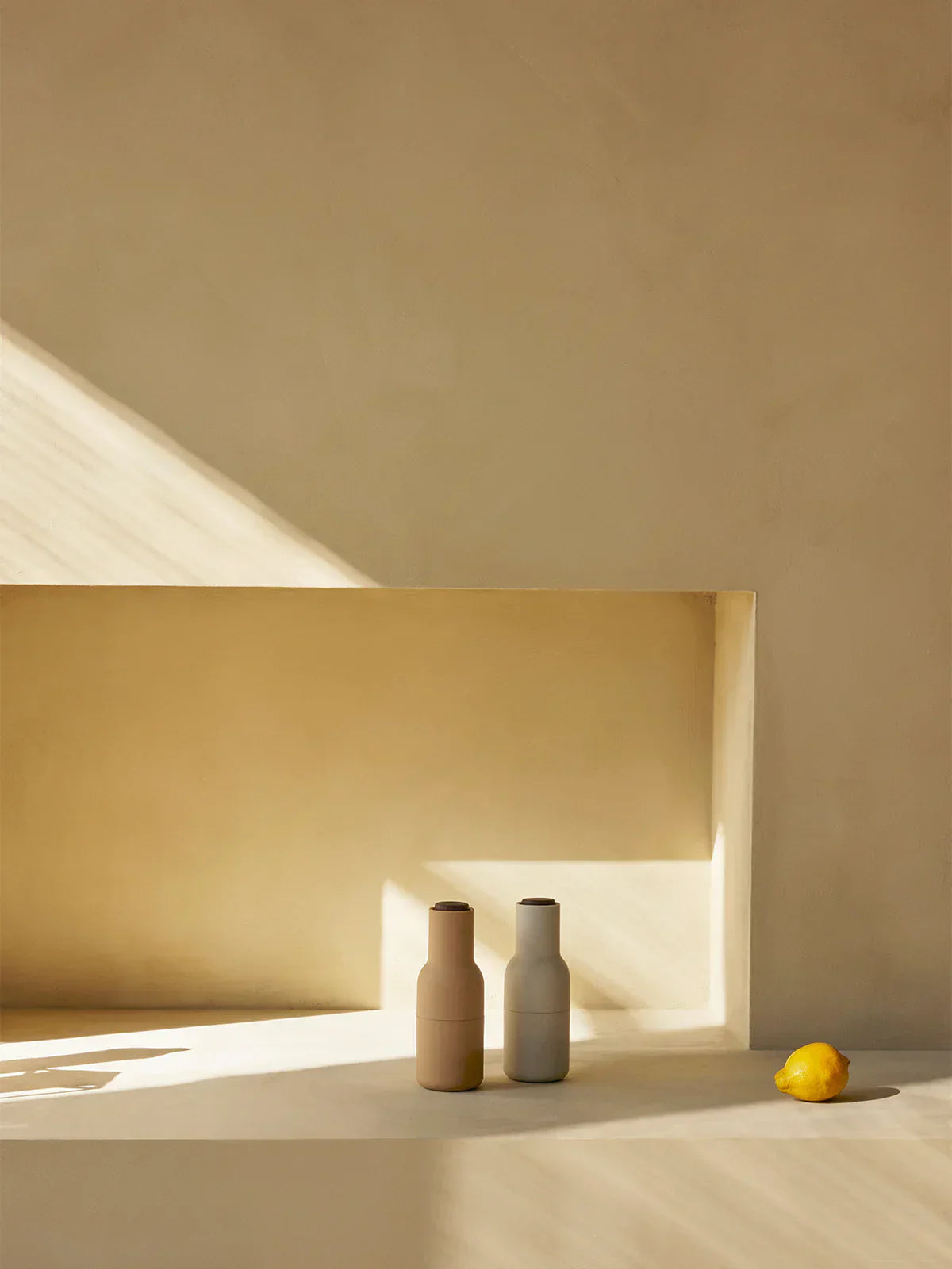 Przytulia Dom | Zestaw 2 Młynków do Pieprzu – Ceramiczny Mechanizm – Nowoczesny Design do Kuchni