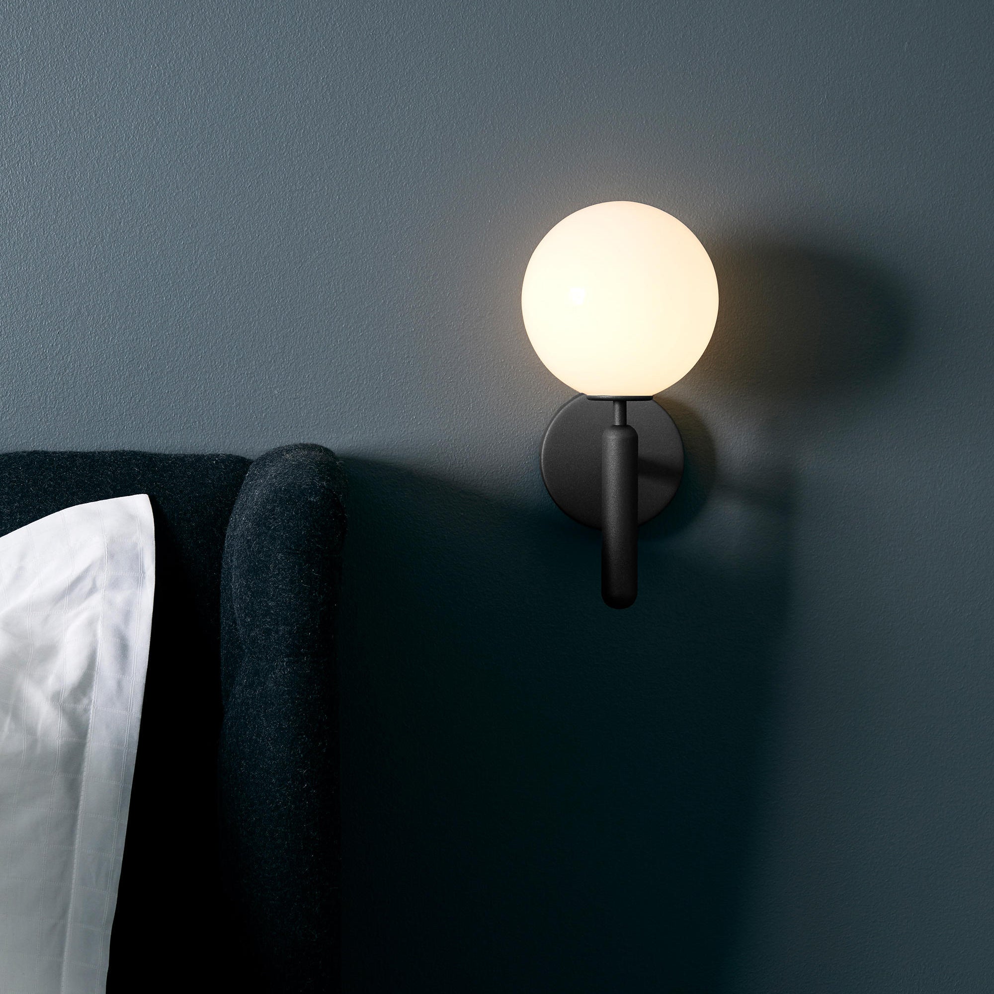 Przytulia Dom | Lampa Ścienna E14 – Skandynawska Lampa Ścienna Mosiądz i Szkło