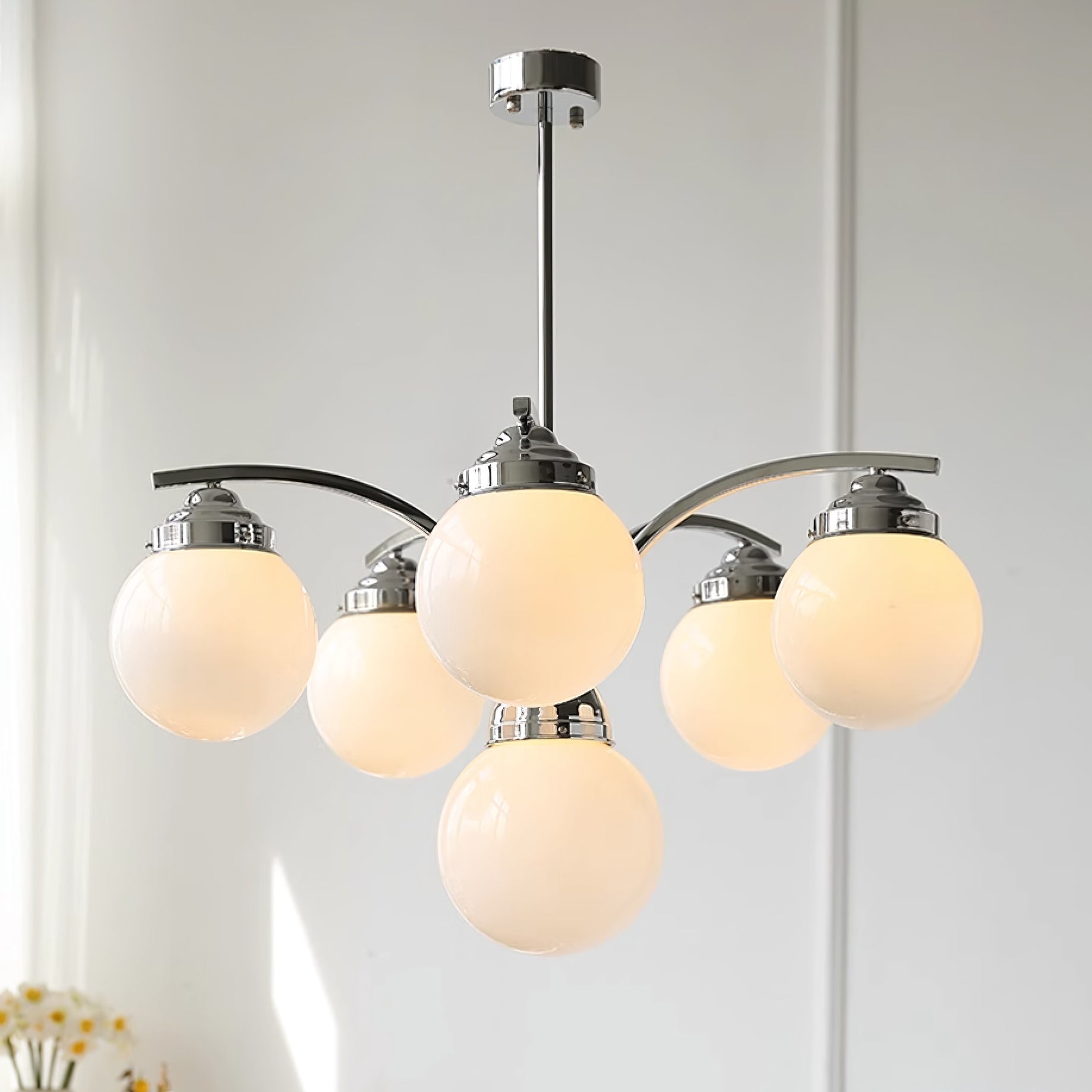 Przytulia Dom | Retro Żyrandol Szklany w Kolorze Różowo-Białym – Designerska Lampa Sufitowa E27