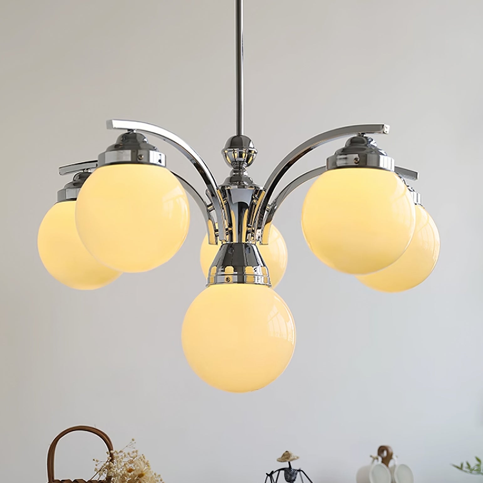 Przytulia Dom | Retro Żyrandol Szklany w Kolorze Różowo-Białym – Designerska Lampa Sufitowa E27