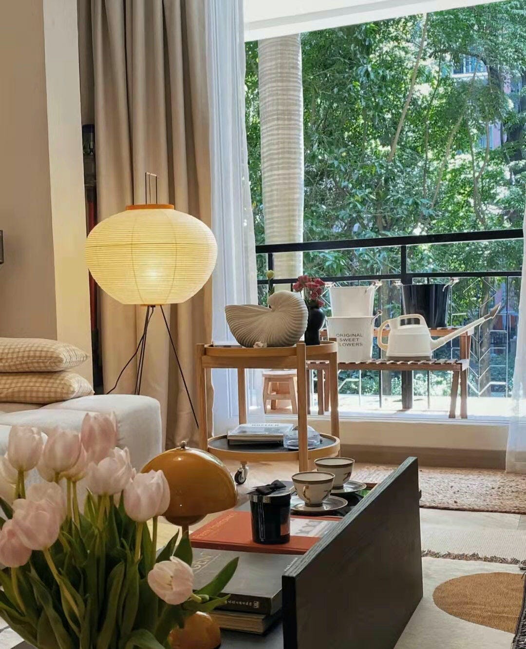 Przytulia Dom | Lampa Podłogowa z Papieru Ryżowego E27 – Designerska Lampa Stojąca Styl Japandi