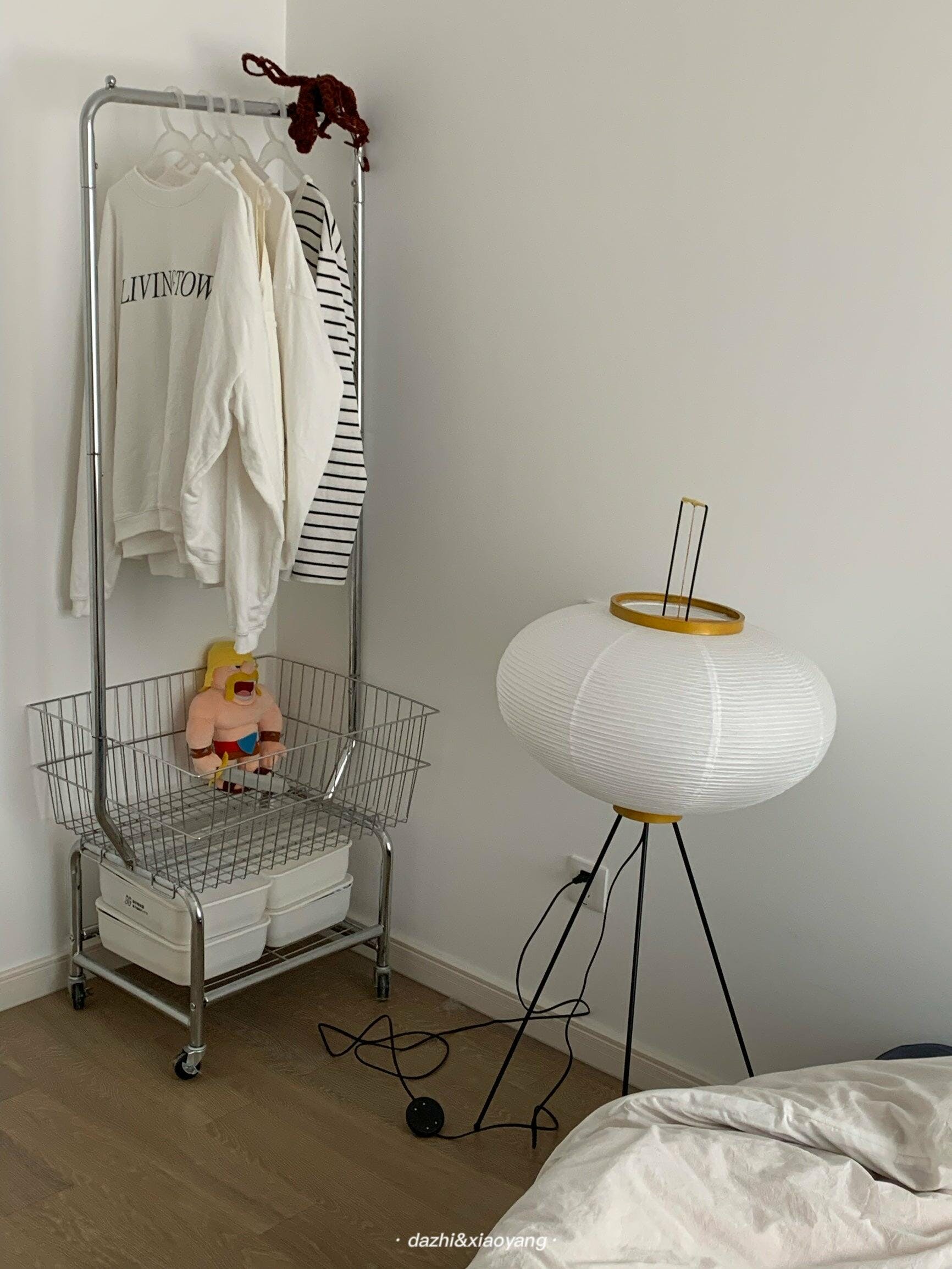 Przytulia Dom | Lampa Podłogowa z Papieru Ryżowego E27 – Designerska Lampa Stojąca Styl Japandi