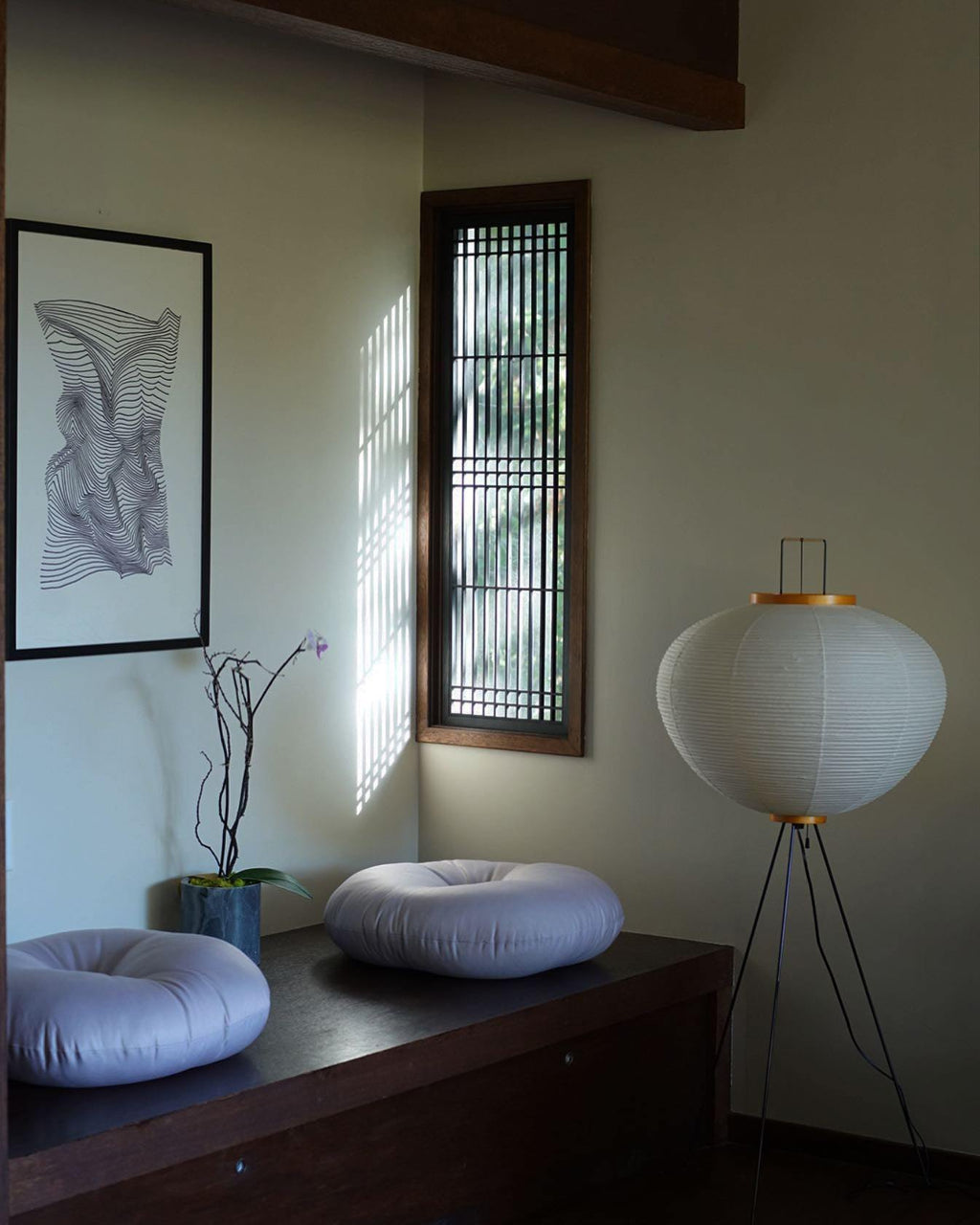 Przytulia Dom | Lampa Podłogowa z Papieru Ryżowego E27 – Designerska Lampa Stojąca Styl Japandi