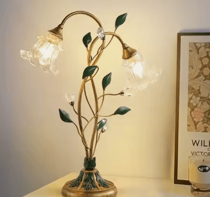 Przytulia Dom | Francuska Lampa Stołowa Kwiatowa E14 – Vintage Lampa z Kryształem i Szkłem