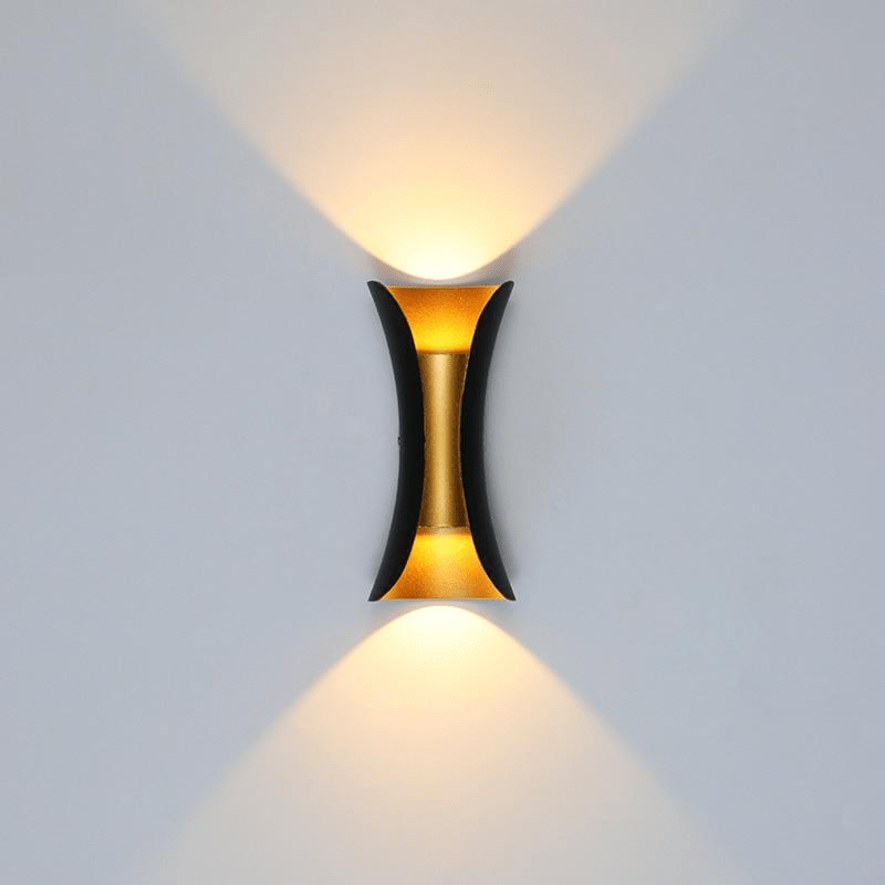 Przytulia Dom | Wodoodporna Lampa Ścienna Zewnętrzna z Aluminium – Nowoczesny Kinkiet LED