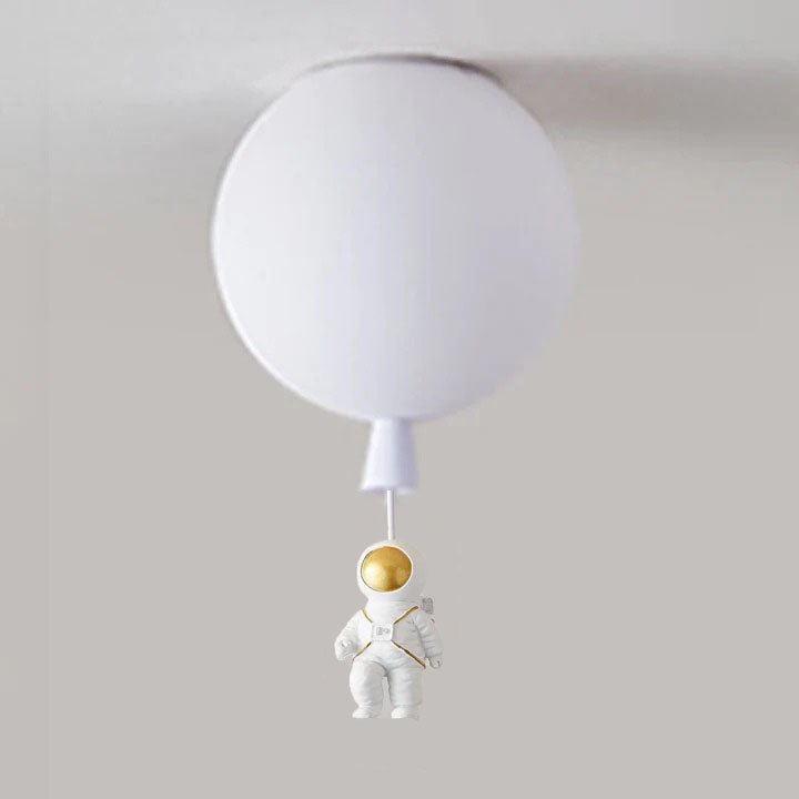 Przytulia Dom | Lampa Sufitowa LED Księżyc i Astronauta – Dekoracyjny Plafon E27