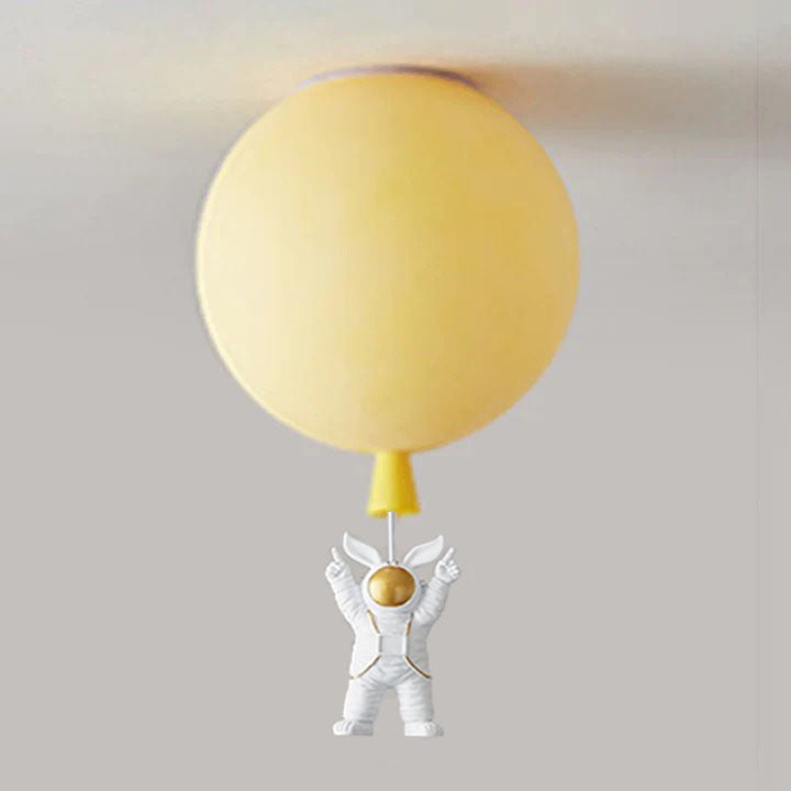 Przytulia Dom | Lampa Sufitowa LED Księżyc i Astronauta – Dekoracyjny Plafon E27