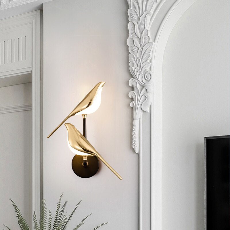 Przytulia Dom | Nowoczesna Lampa Ścienna LED Ptak – Designerska Lampa Dekoracyjna Złota
