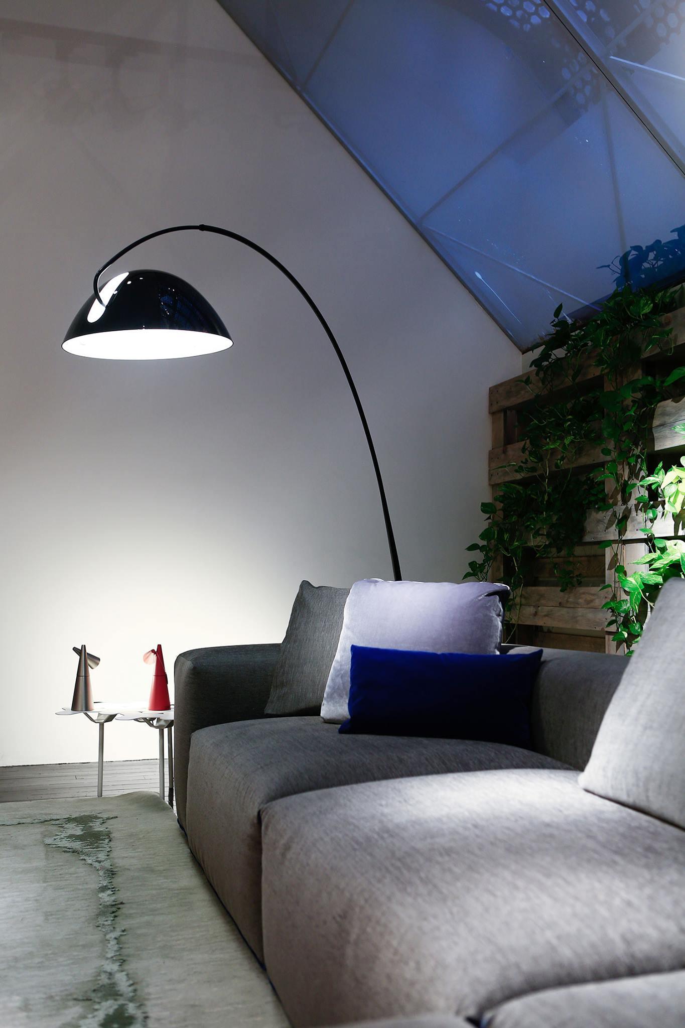 Przytulia Dom | Lampa Podłogowa Łukowa LED E27 – Skandynawska Regulowana Lampa Stojąca