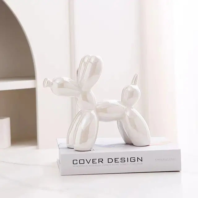 Przytulia Dom | Dekoracyjna Rzeźba Balonowego Psa – Ceramiczna Figurka Ozdobna 18 cm