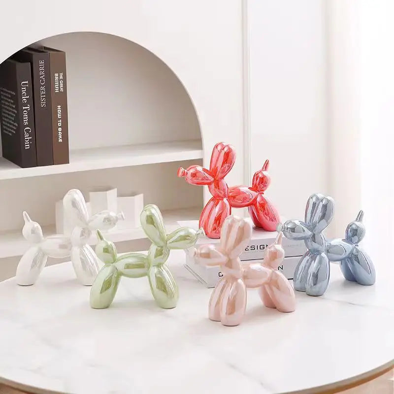 Przytulia Dom | Dekoracyjna Rzeźba Balonowego Psa – Ceramiczna Figurka Ozdobna 18 cm