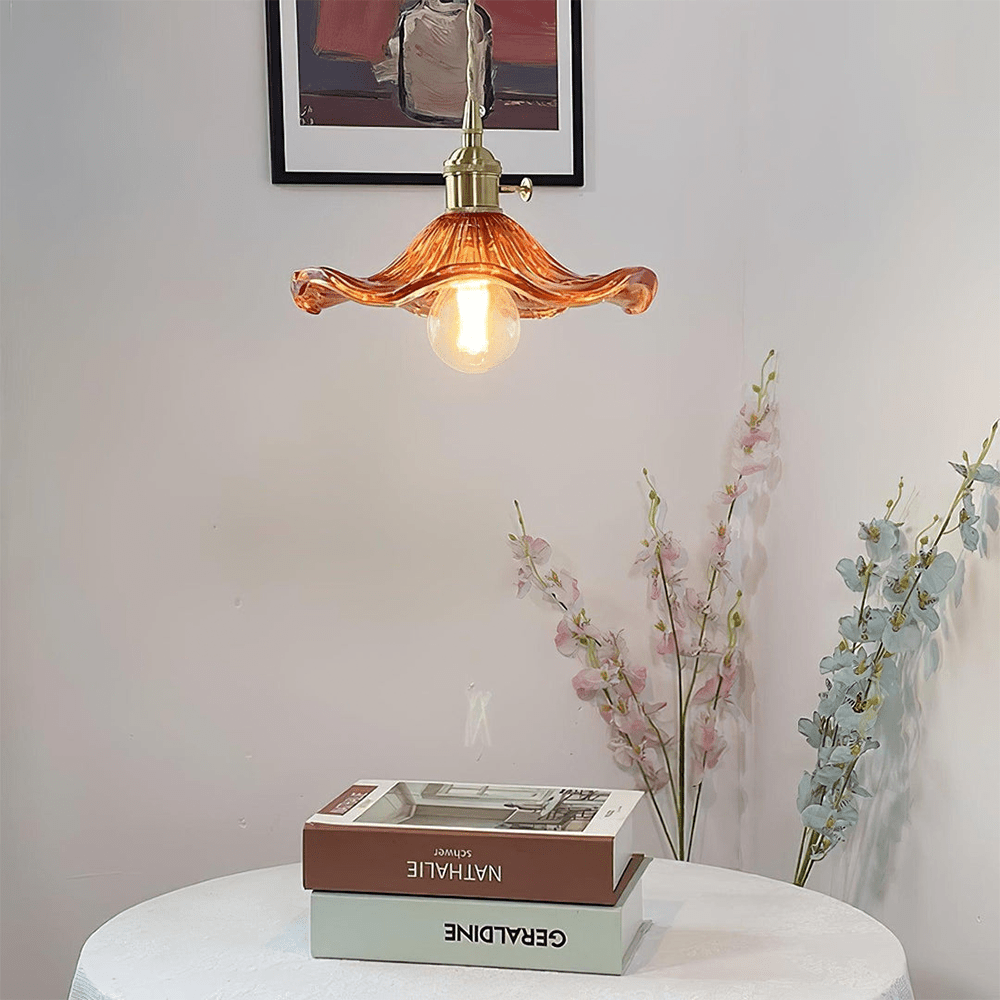 Przytulia Dom | Lampa Wisząca Hibiscus E27 – Szklana Lampa Kwiatowa Regulowana, Styl Dekoracyjny