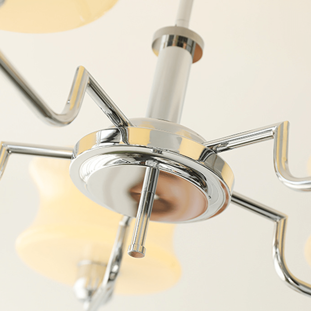 Przytulia Dom | Złoty Żyrandol do Jadalni – Designerska Lampa Sufitowa Vintage z Kloszami Szklanymi E27