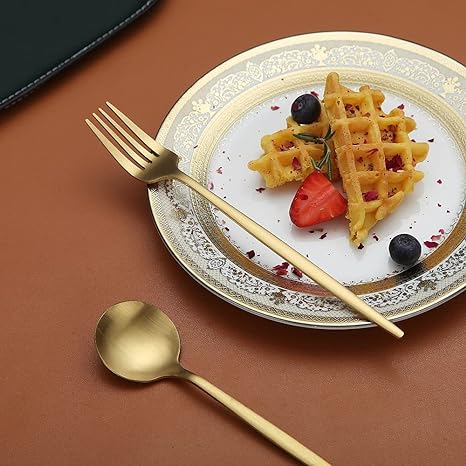 Przytulia Dom | Minimalistyczny Zestaw Sztućców ze Stali Nierdzewnej – Elegancki i Funkcjonalny