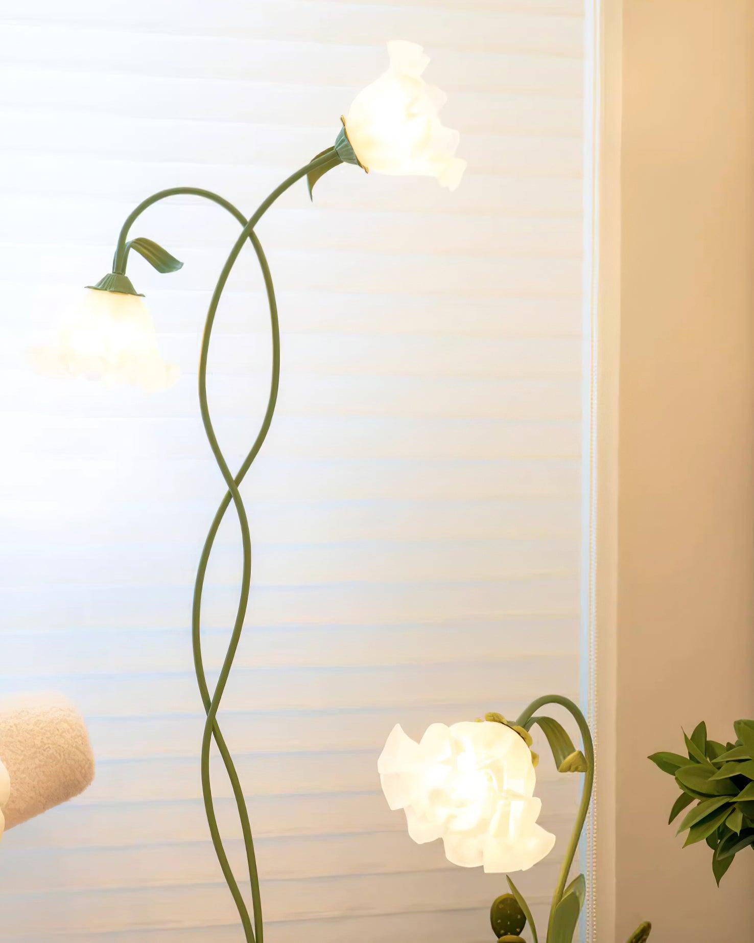 Przytulia Dom | Lampa Podłogowa LED E27 – Designerska Lampa Stojąca Kwiaty (2/3 Punkty)