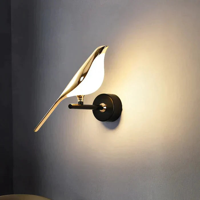 Przytulia Dom | Nowoczesna Lampa Ścienna LED Ptak – Designerska Lampa Dekoracyjna Złota