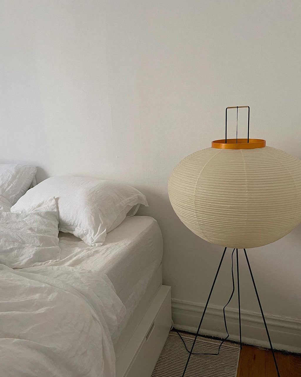 Przytulia Dom | Lampa Podłogowa z Papieru Ryżowego E27 – Designerska Lampa Stojąca Styl Japandi