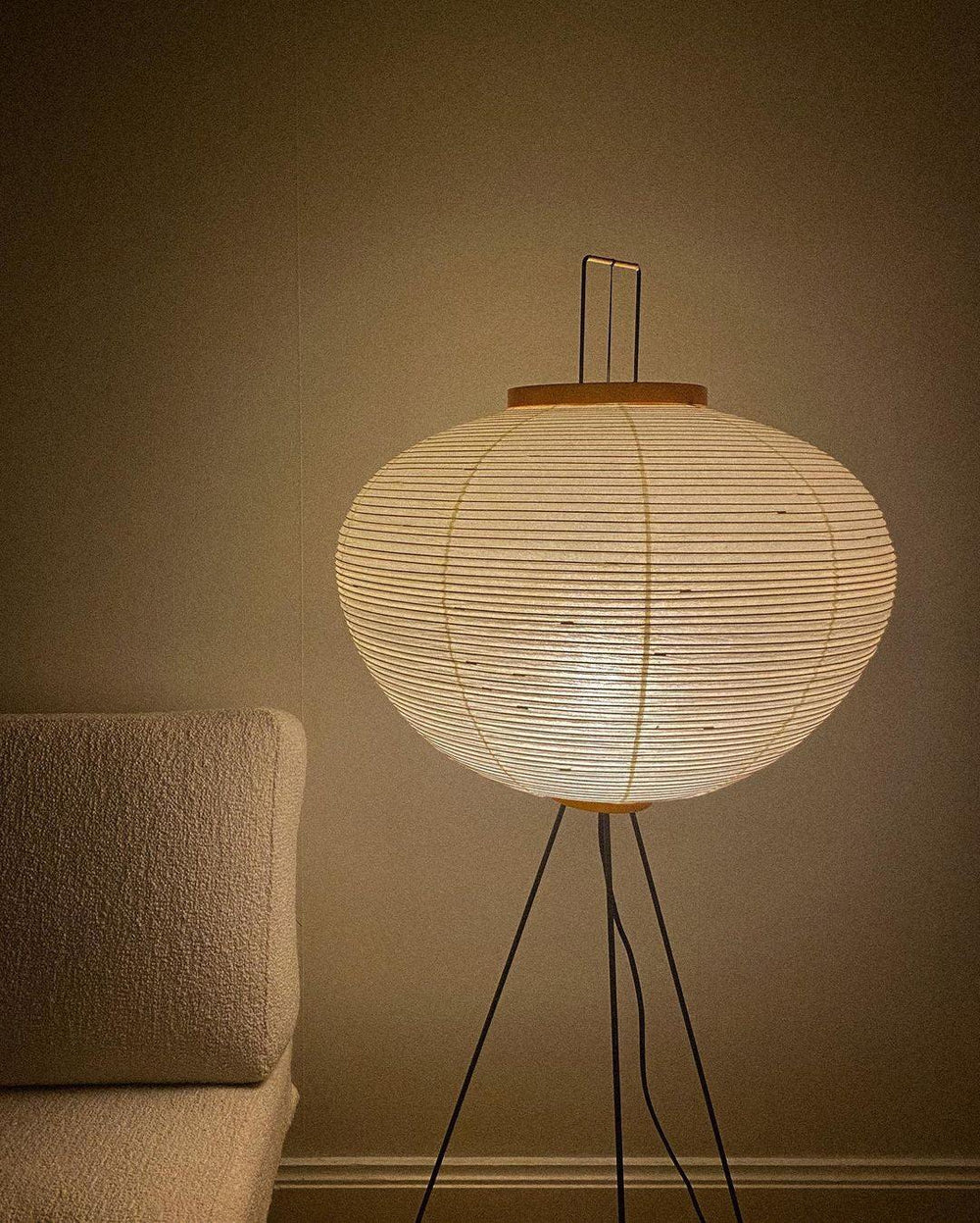Przytulia Dom | Lampa Podłogowa z Papieru Ryżowego E27 – Designerska Lampa Stojąca Styl Japandi