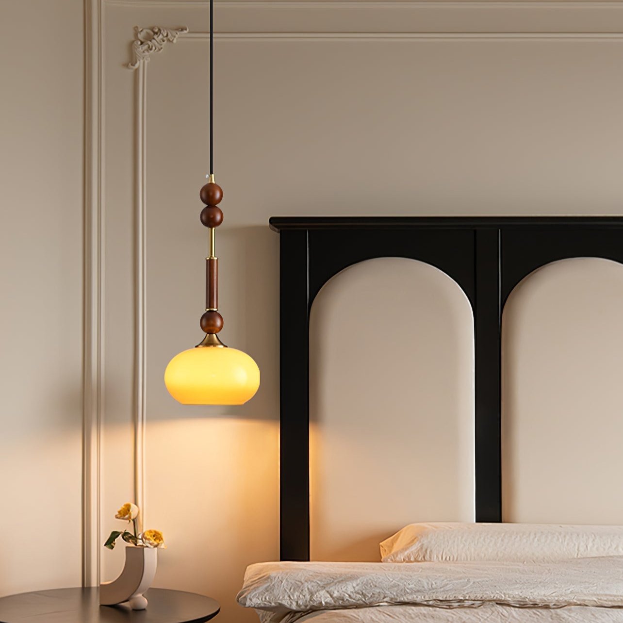 Przytulia Dom | Lampa Wisząca E27 – Styl Vintage Drewno i Szkło, Designerska Lampa Sufitowa