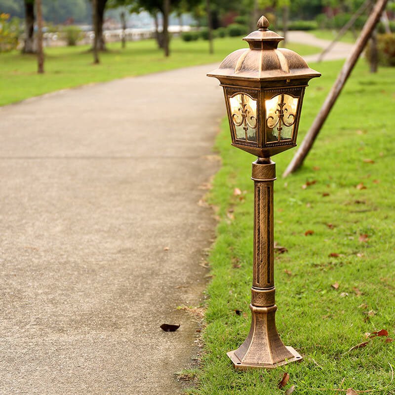 Przytulia Dom | Wodoodporna Lampa Ogrodowa Industrialna LED – Zewnętrzna Lampa Oświetleniowa