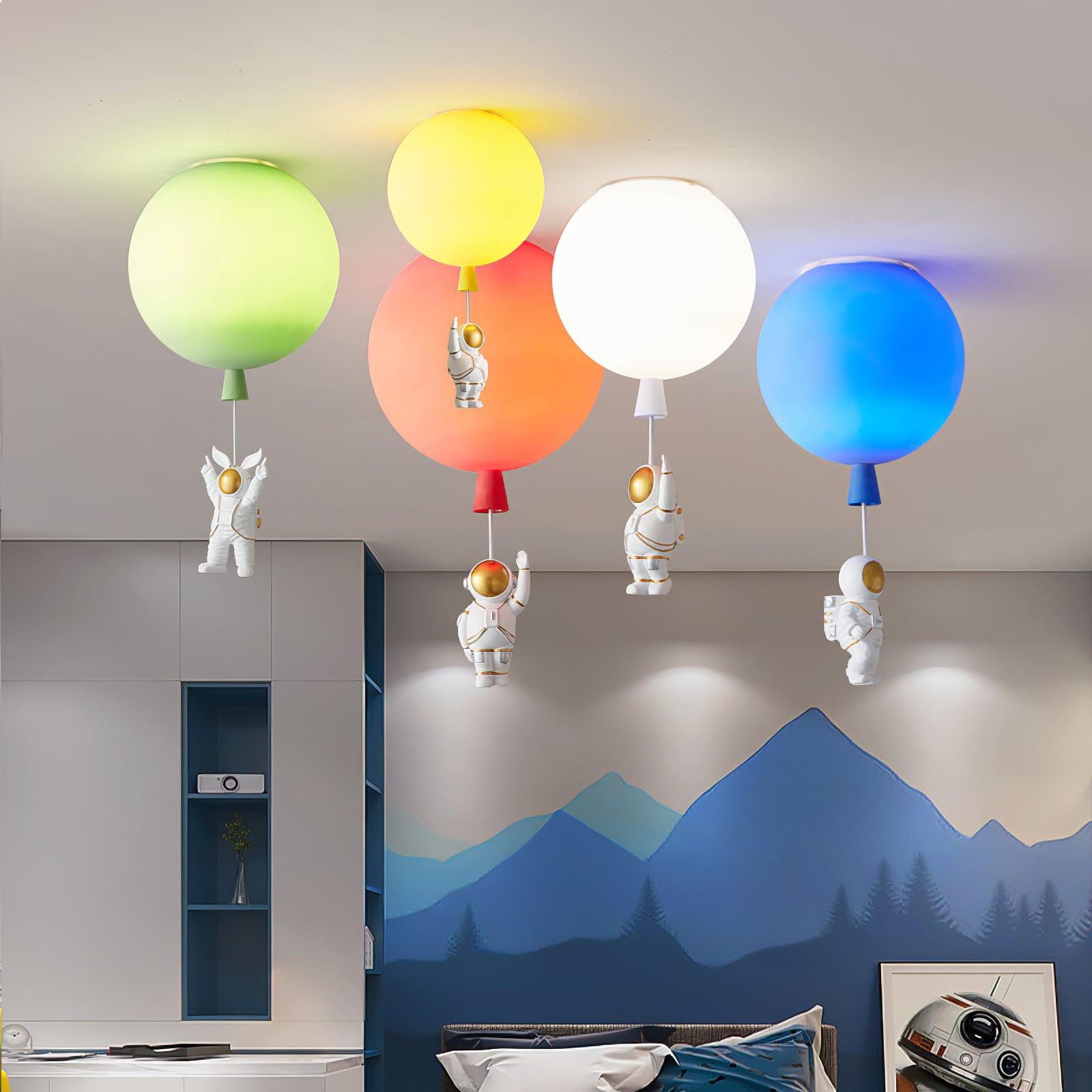 Przytulia Dom | Lampa Sufitowa LED Księżyc i Astronauta – Dekoracyjny Plafon E27