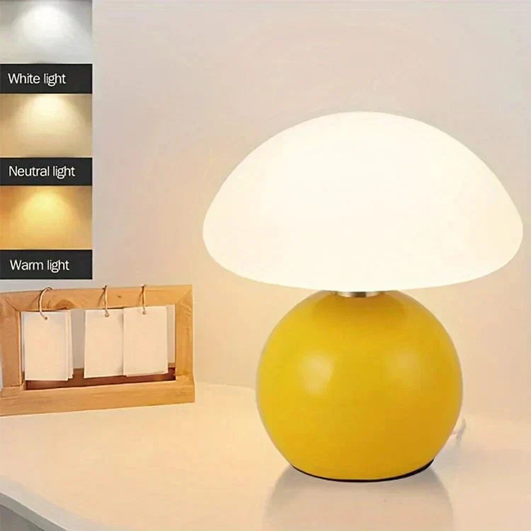 Przytulia Dom | Lampa Stołowa w Kształcie Grzybka – Regulowane Oświetlenie LED – Dekoracyjny Styl do Sypialni i Salonu