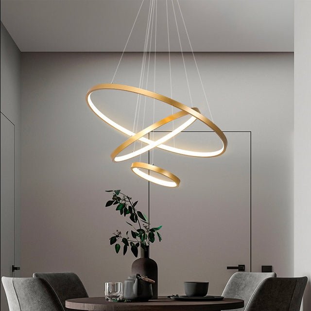 Przytulia Dom | Nowoczesny Żyrandol LED z 3 Pierścieniami – Dimmowalna Lampa Sufitowa do Salonu