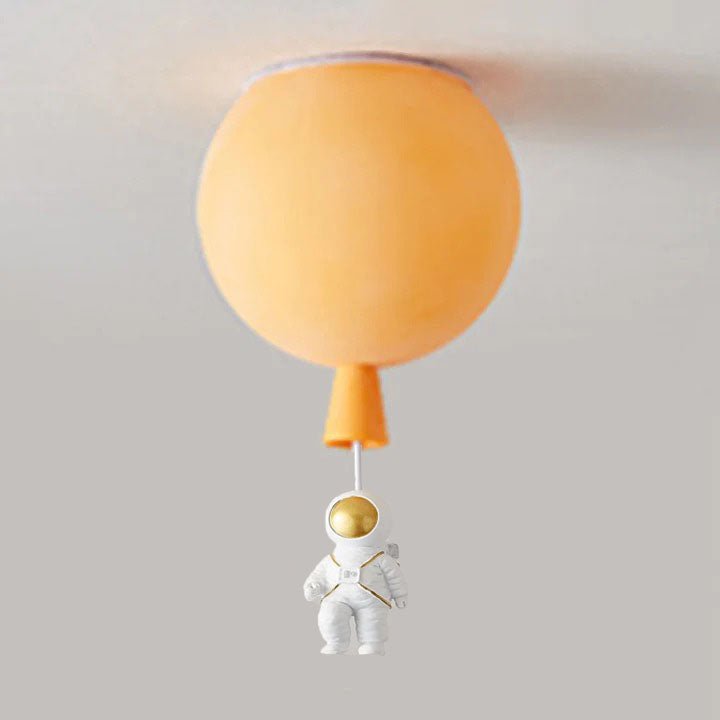 Przytulia Dom | Lampa Sufitowa LED Księżyc i Astronauta – Dekoracyjny Plafon E27