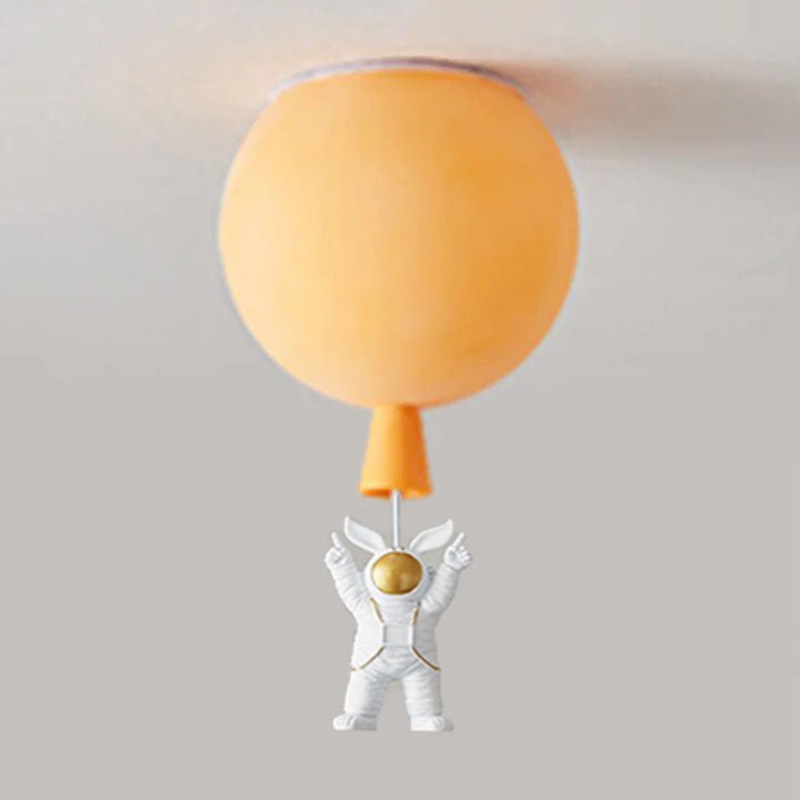 Przytulia Dom | Lampa Sufitowa LED Księżyc i Astronauta – Dekoracyjny Plafon E27