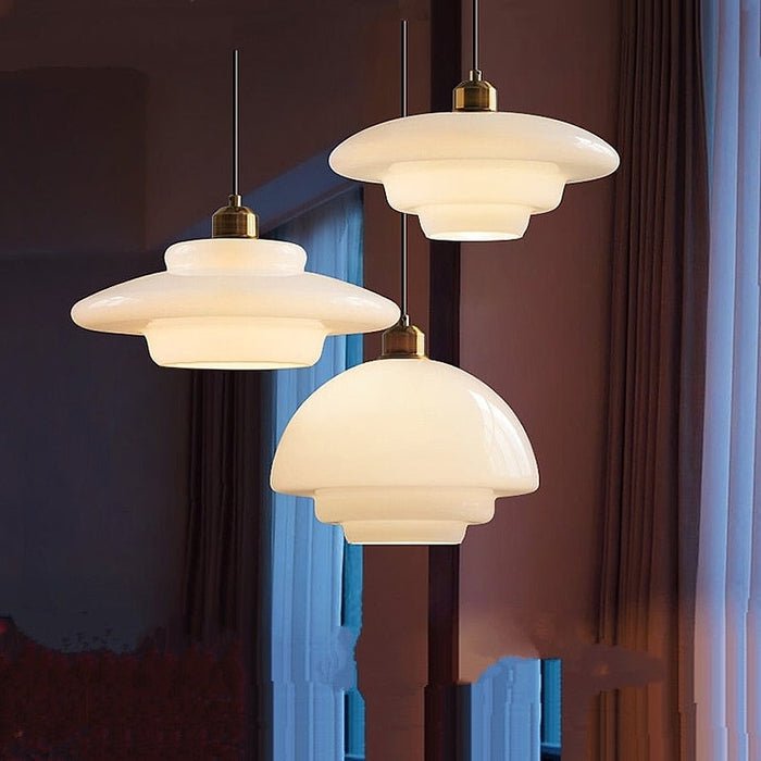 Przytulia Dom | Biała Szklana Lampa Wisząca E27 – Designerska Lampa Sufitowa Mid-Century