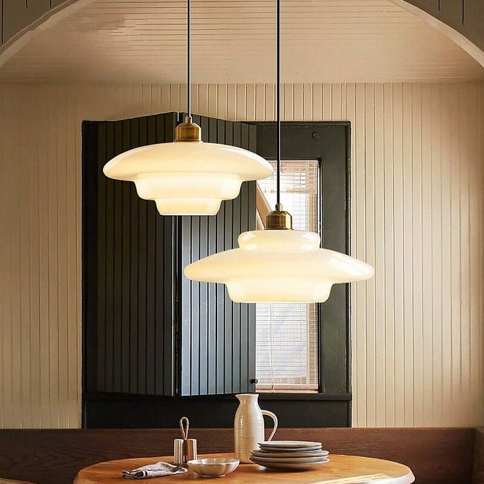 Przytulia Dom | Biała Szklana Lampa Wisząca E27 – Designerska Lampa Sufitowa Mid-Century