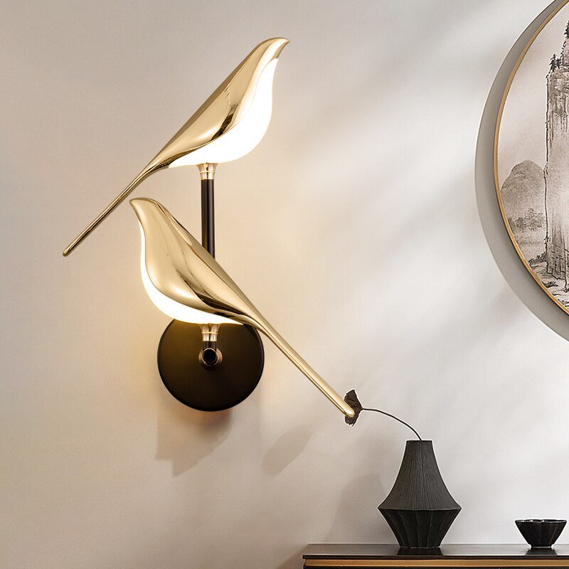 Przytulia Dom | Nowoczesna Lampa Ścienna LED Ptak – Designerska Lampa Dekoracyjna Złota