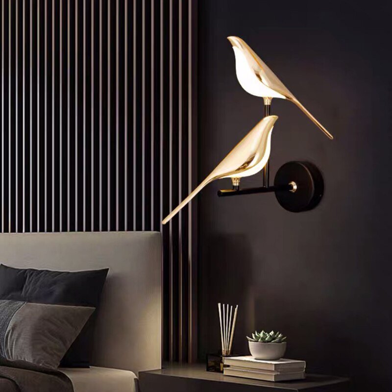 Przytulia Dom | Nowoczesna Lampa Ścienna LED Ptak – Designerska Lampa Dekoracyjna Złota