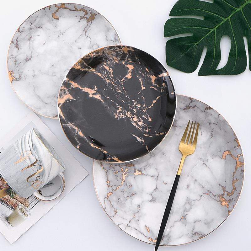 Przytulia Dom | Porcelanowe Talerze z Efektem Marmuru i Złotą Krawędzią – Talerz Deserowy i Obiadowy 20–25 cm